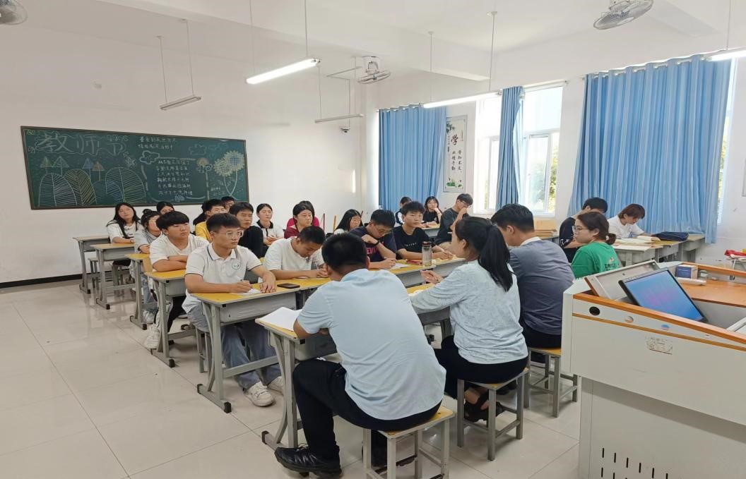 1703216956512.jpg zhiZhuYuRen1.jpg