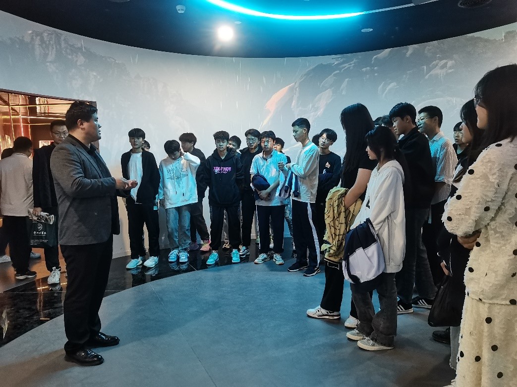 1703646354548.jpg dangTuanJianShe6.jpg